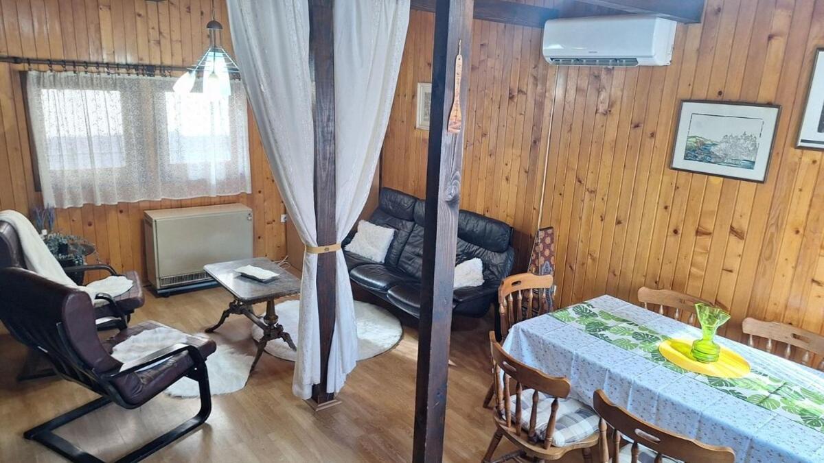 Wooden House Ada Villa Beograd Eksteriør bilde